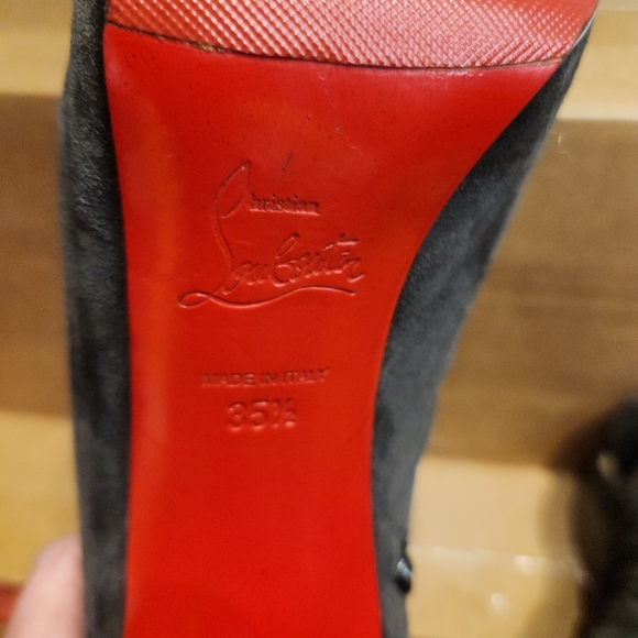 Christian Louboutin Pumps - Picture 7 of 11